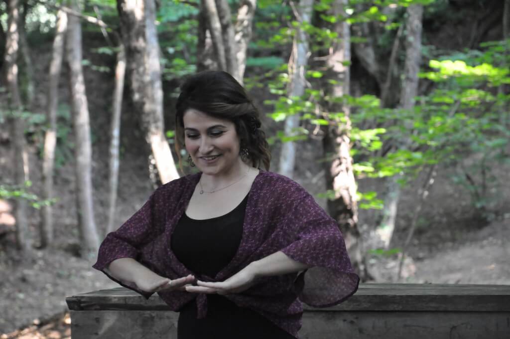 Eda Bayraktar Storytelling Hikaye Anlatıcısı